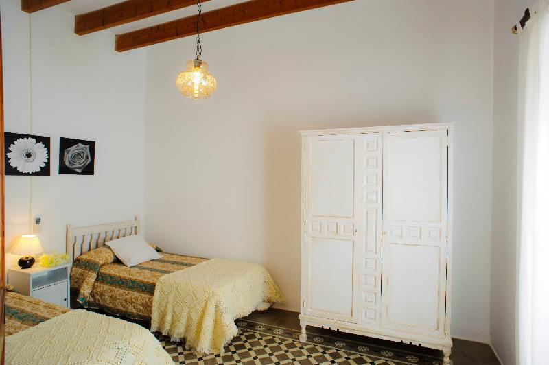 Cavea Villa